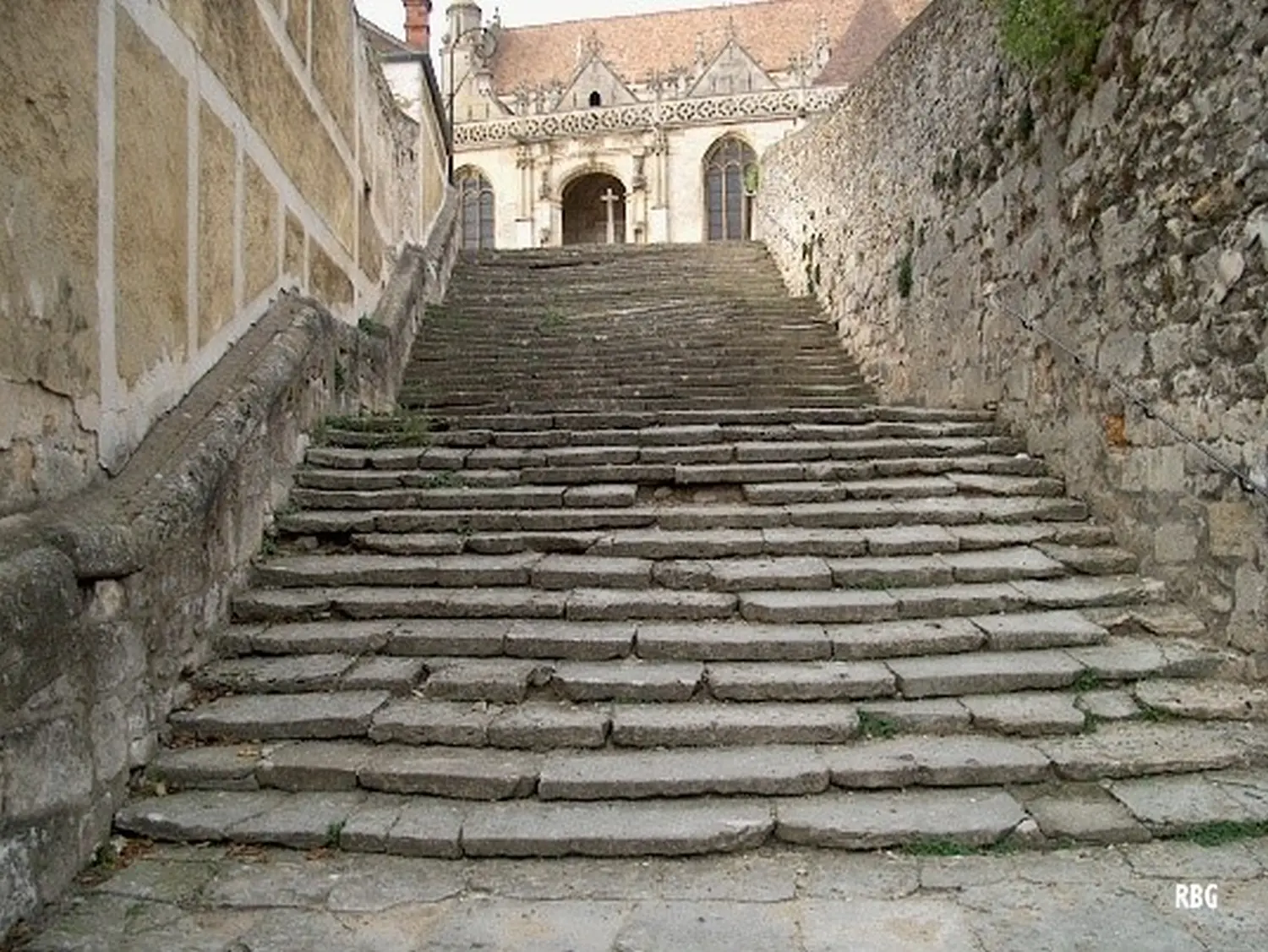 Raiger Bauberatung - Steintreppen